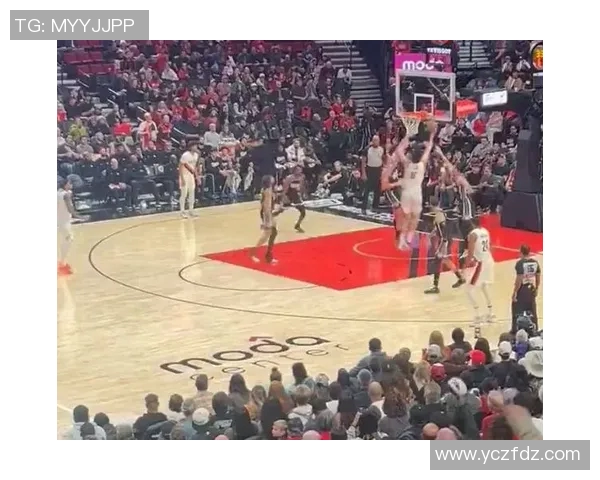 杨瀚森在对马刺的NBA杯只打1分02秒,0分1篮板,球队还是输球,国内外球迷集体喊话交易并要求斯普利特给出用人解释_493